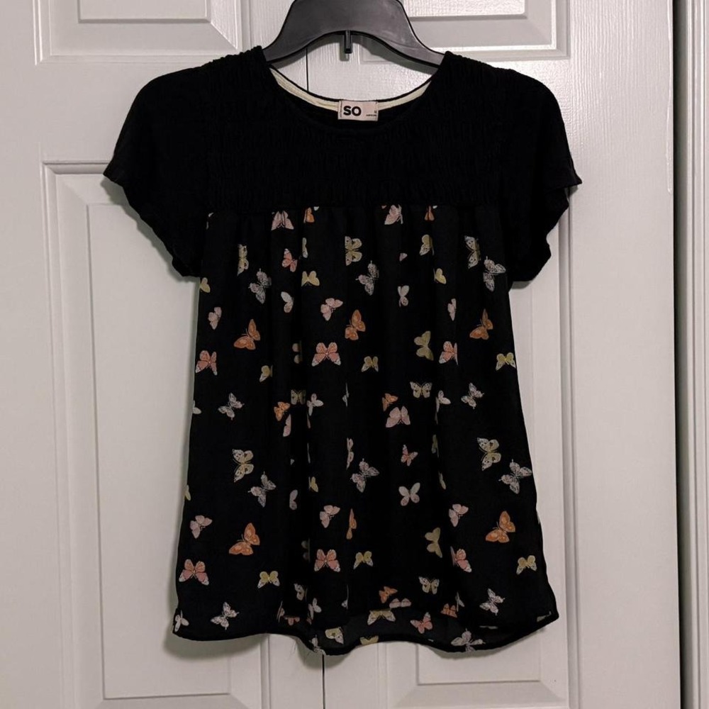 SO‎ brand cute butterfly blouse black multicolor top Size Women's Medium